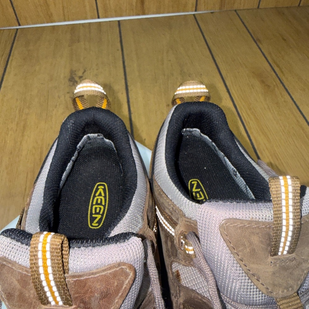 Keen Targhee II Waterproof Hiking Shoes Mens 10 Brown Leather Low Top Trail 0708 - Picture 15 of 16